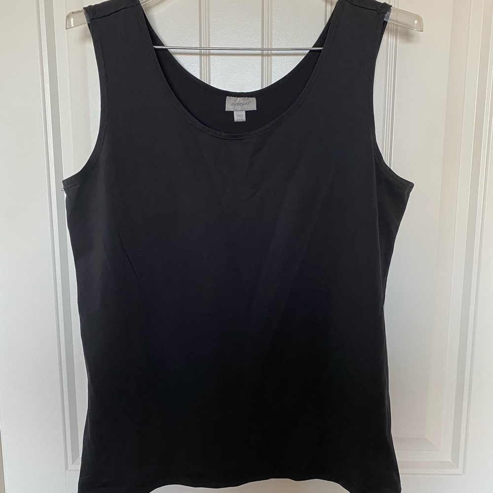 Avenue Nylon/spandex black tank top